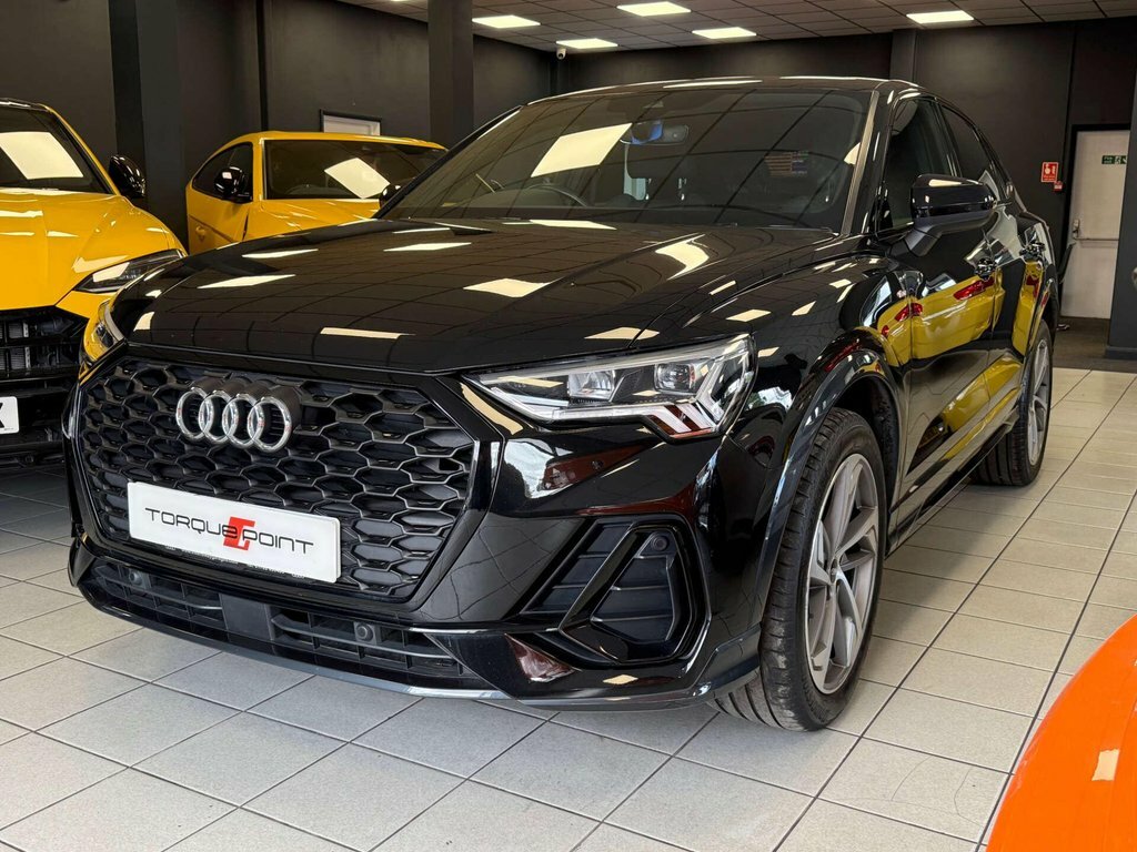 Audi Q3 1.5 Q3 Sportback 35 Tfsi Mhev Black Edition Semi-a #4