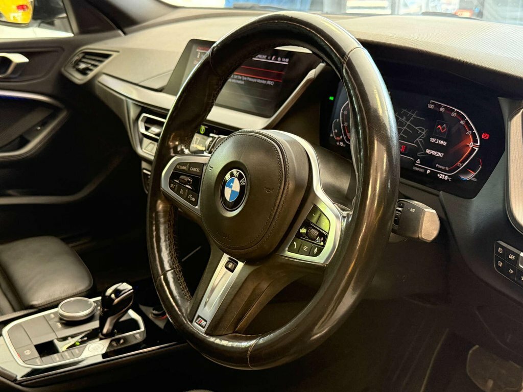 BMW 2 Series 2.0 220I M Sport #2