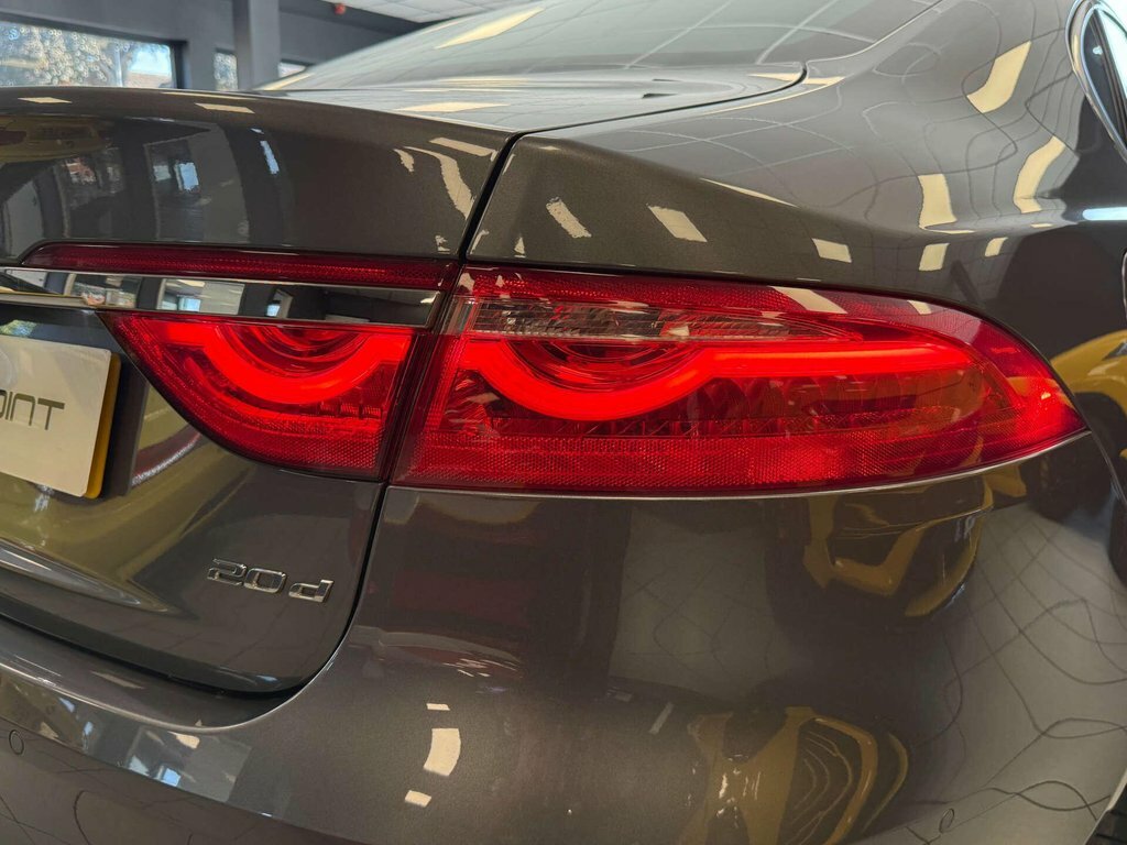 Jaguar XF 2.0D R-sport Euro 6 Ss #26