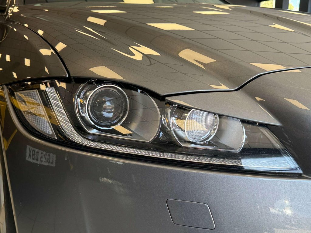Jaguar XF 2.0D R-sport Euro 6 Ss #25