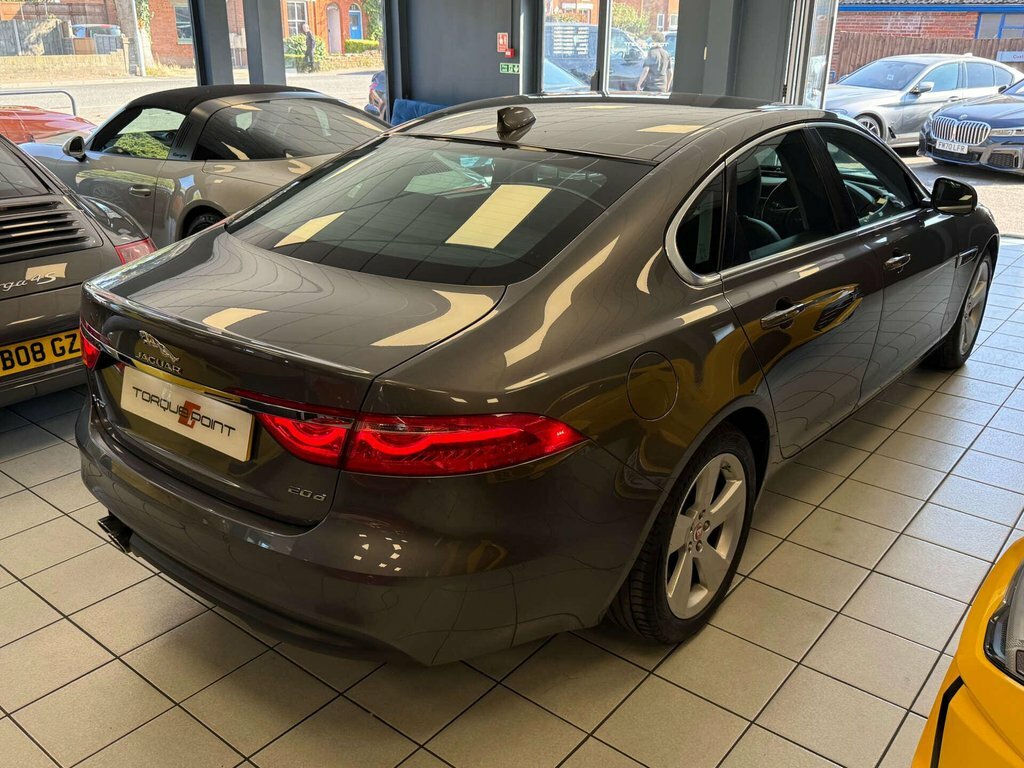 Jaguar XF 2.0D R-sport Euro 6 Ss #24