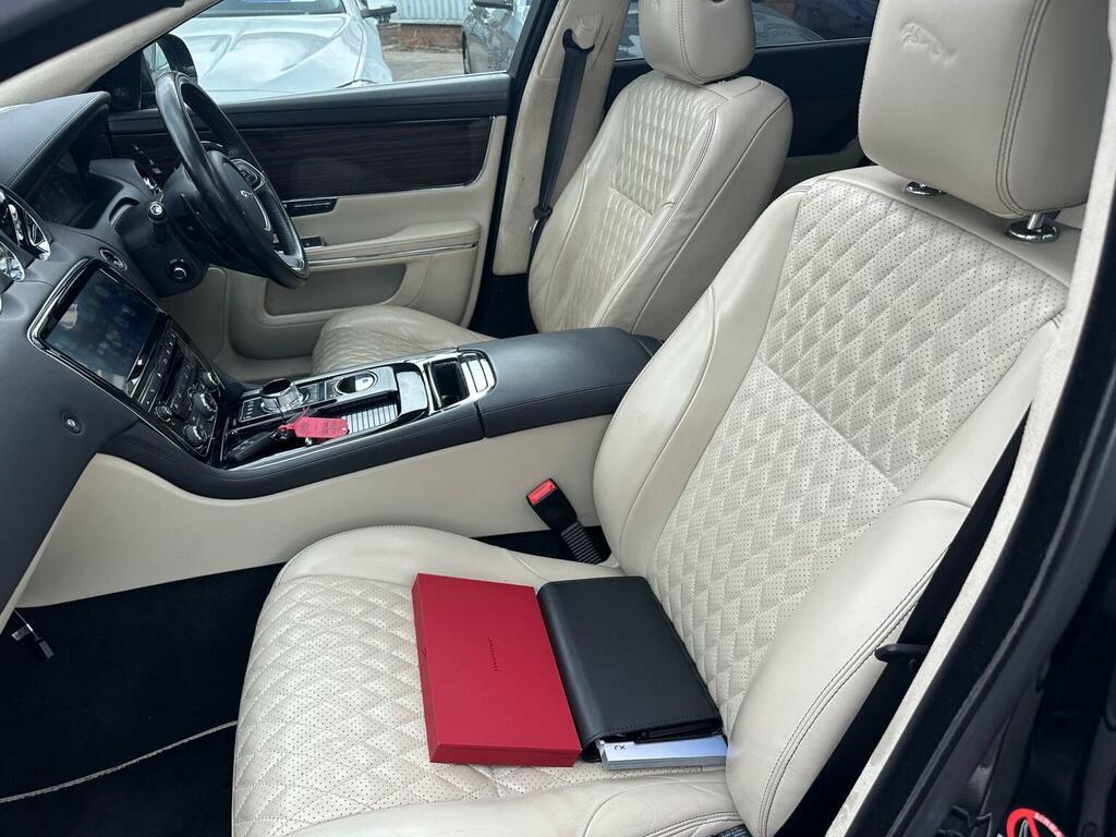 Jaguar XJ 2017 3.0D V6 Portfolio Euro 6 Ss Red #20