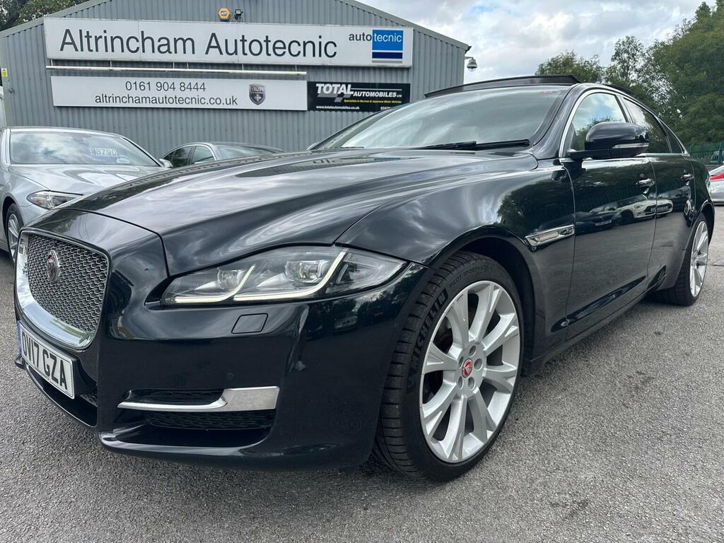 Jaguar XJ 3.0D V6 Portfolio Euro 6 Ss Black