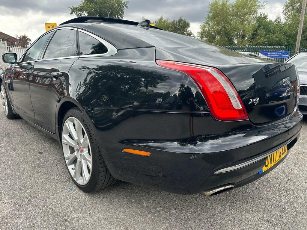 Jaguar XJ 3.0D V6 Portfolio Euro 6 Ss Black #4