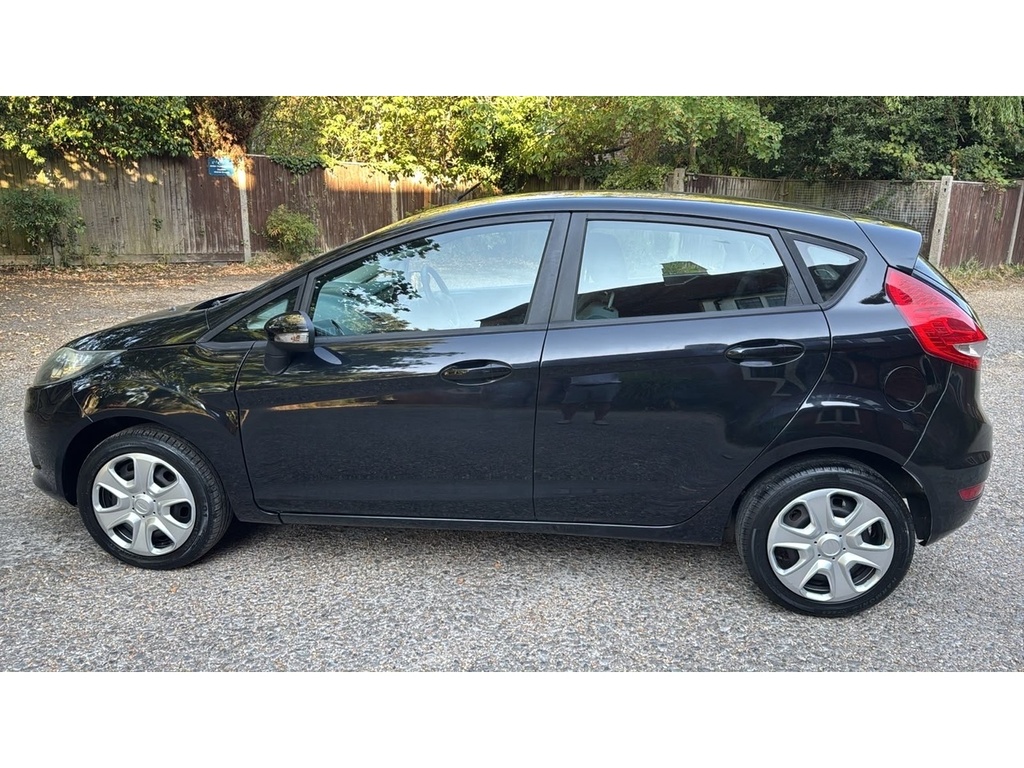 Ford Fiesta 1.25 Style Hatchback 133 Gkm, Black #6