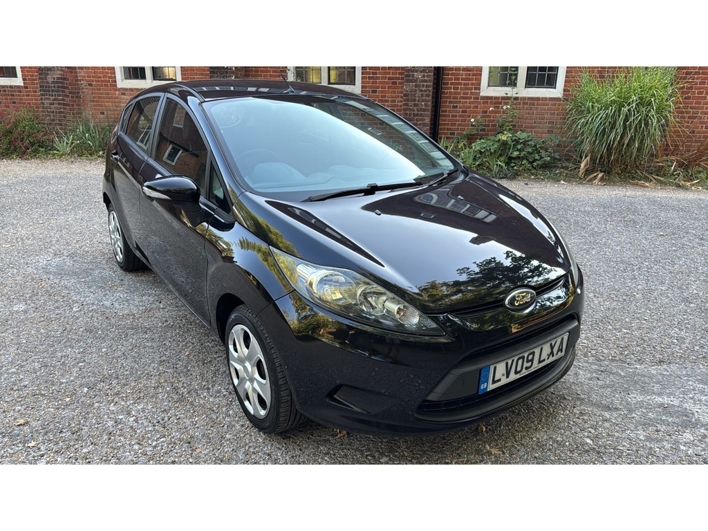 Ford Fiesta 1.25 Style Hatchback 133 Gkm, Black #3