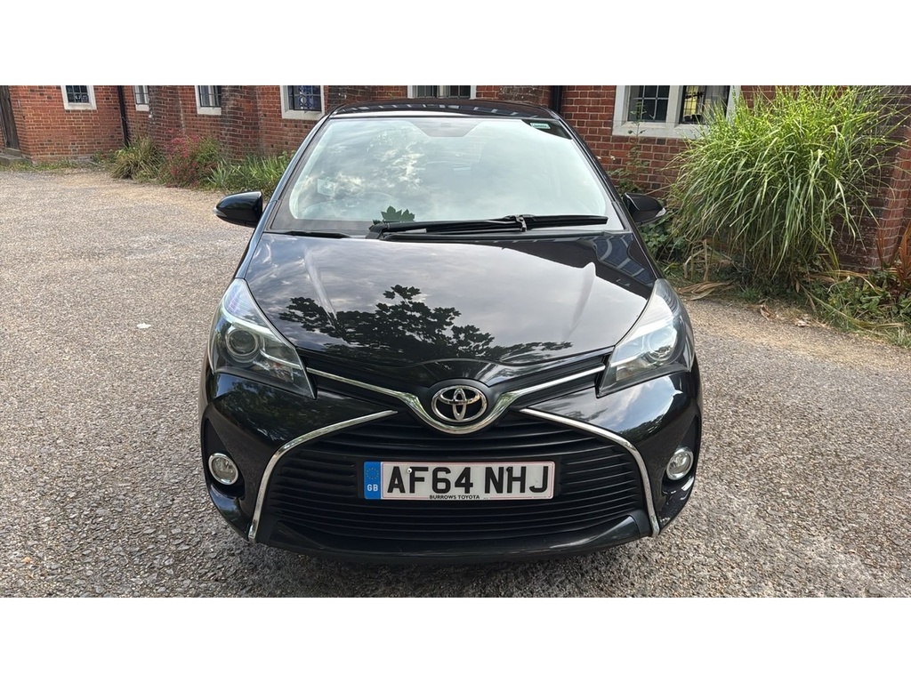 Toyota Yaris 1.33 Dual Vvt-i Icon Hatchback Multidri AF64NHJ Black #3