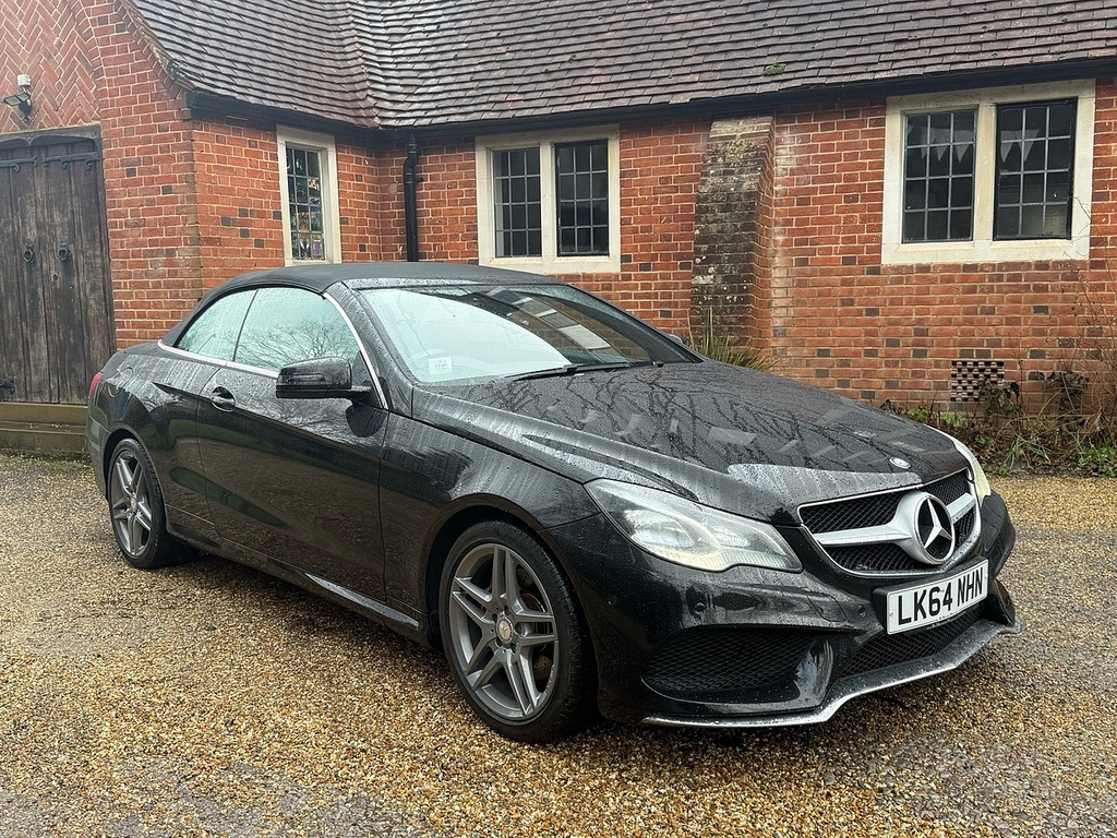 Mercedes-Benz E Class 2.1 E220 Cdi Amg Sport Cabriolet Black #2