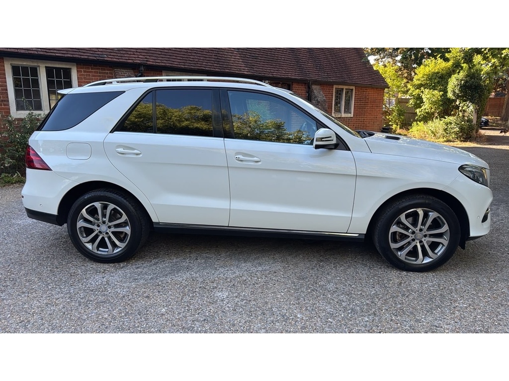 Mercedes-Benz GLE Class 2.1 Gle250d Sport Suv G-tronic 4Matic E White #6