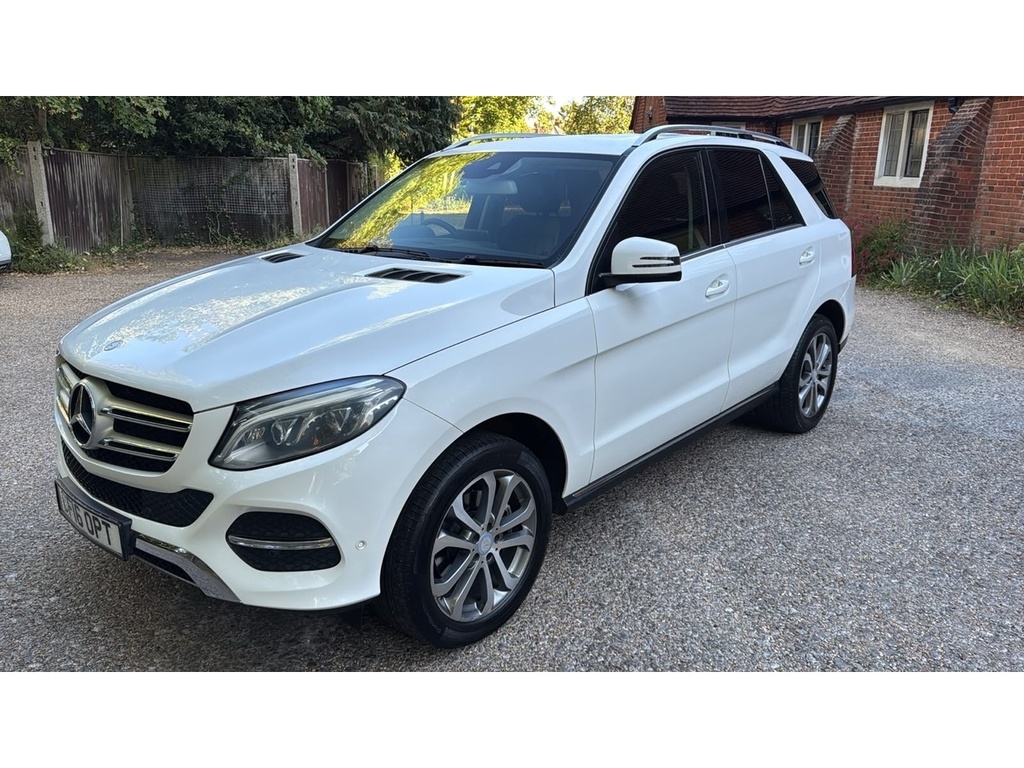 Mercedes-Benz GLE Class 2.1 Gle250d Sport Suv G-tronic 4Matic E White #4