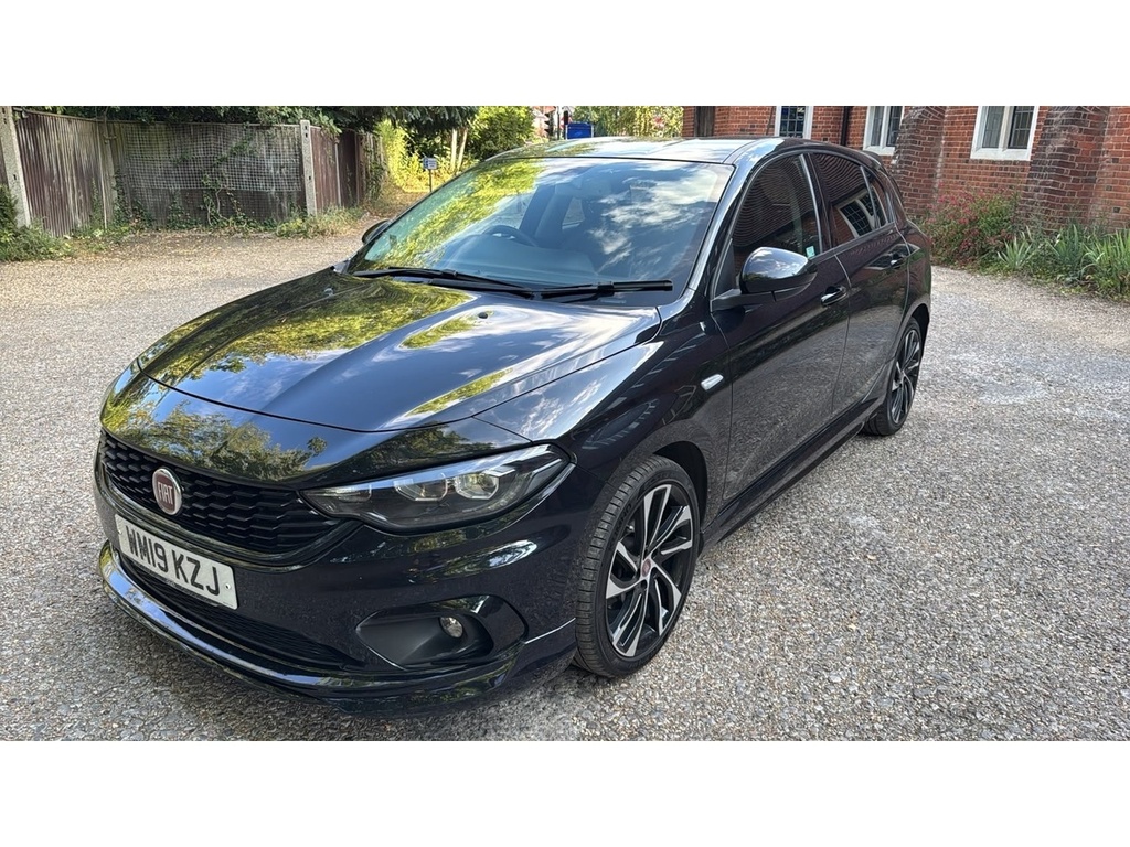 Fiat Tipo 1.4 Mpi Sport Euro 6 Ss Black #4