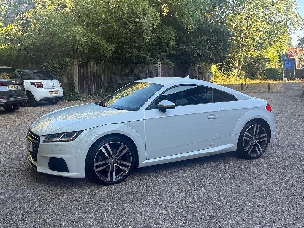 Audi TT 2.0 Tfsi S Line Coupe S Tronic Quattro White #6