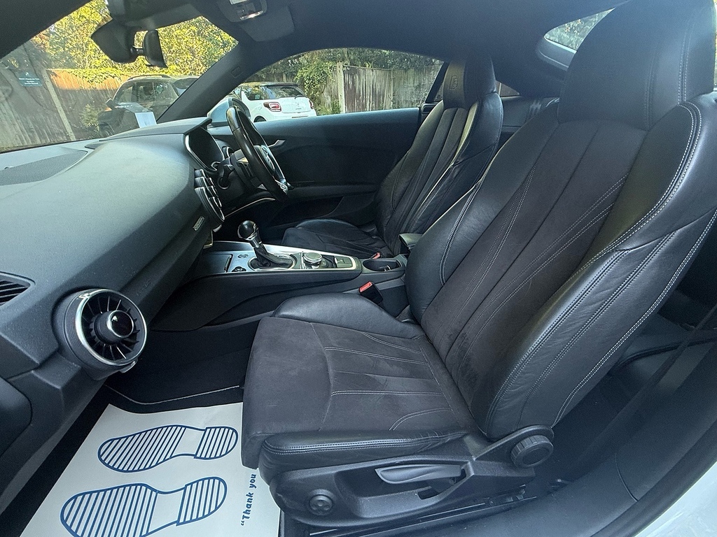 Audi TT 2.0 Tfsi S Line Roadster S Tronic Euro White #21