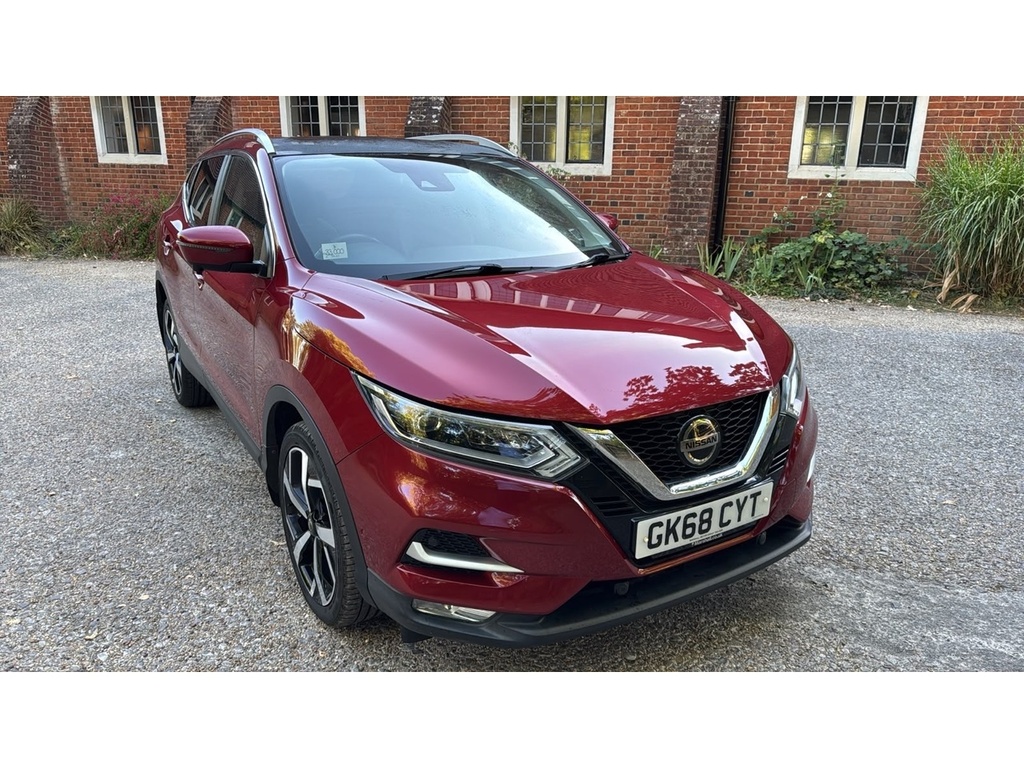 Nissan Qashqai 1.3 Dig-t Tekna Suv Dct Euro 6 S Red #2