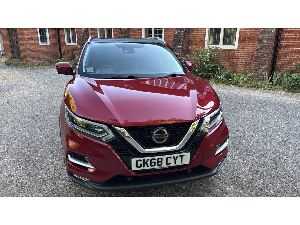 Nissan Qashqai 1.3 Dig-t Tekna Suv Dct Euro 6 S Red #3