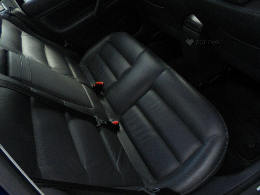 Volkswagen Passat Estate 2.0 Highline 200505 Black #12