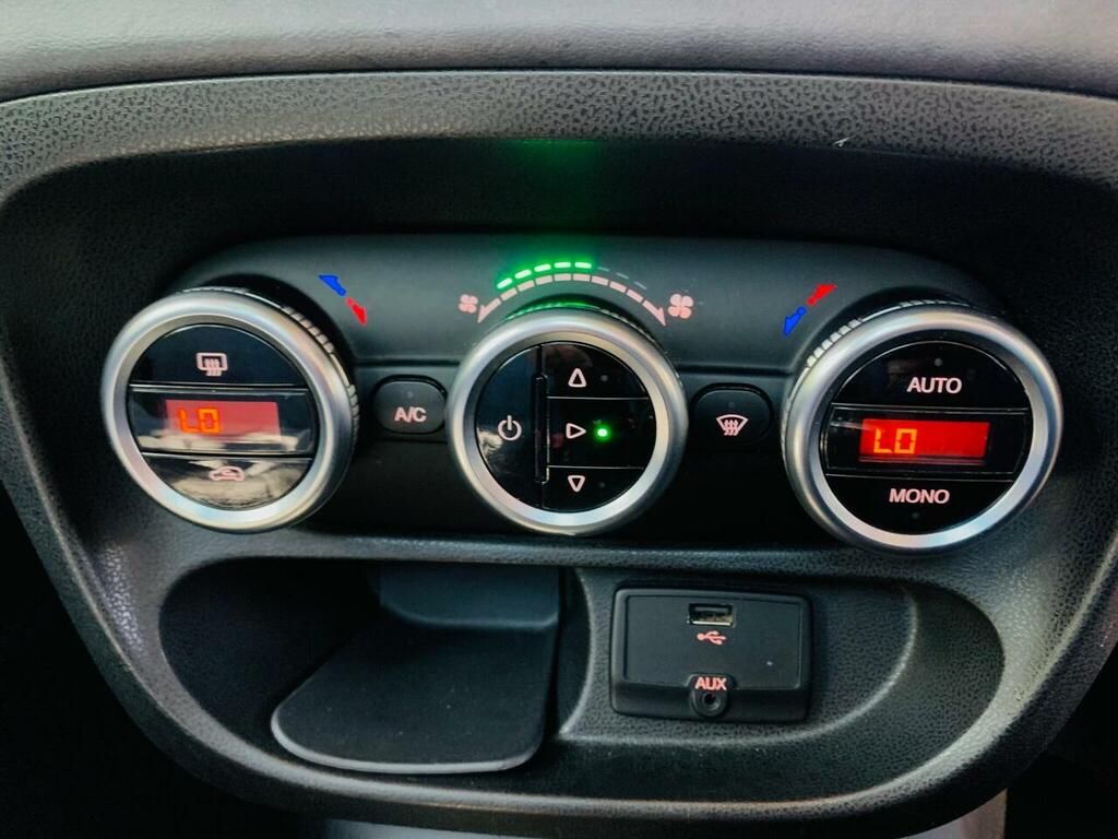 Fiat 500L Trekking Yellow #34