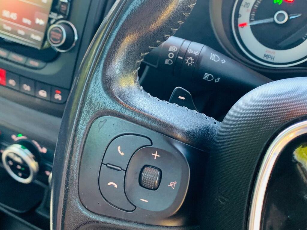 Fiat 500L Trekking Yellow #22