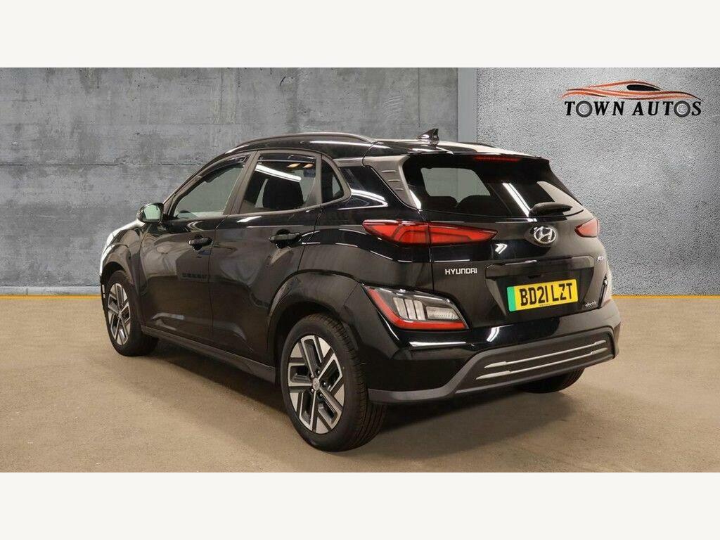 Hyundai Kona 64Kwh Premium 10.5Kw Charger Black #3