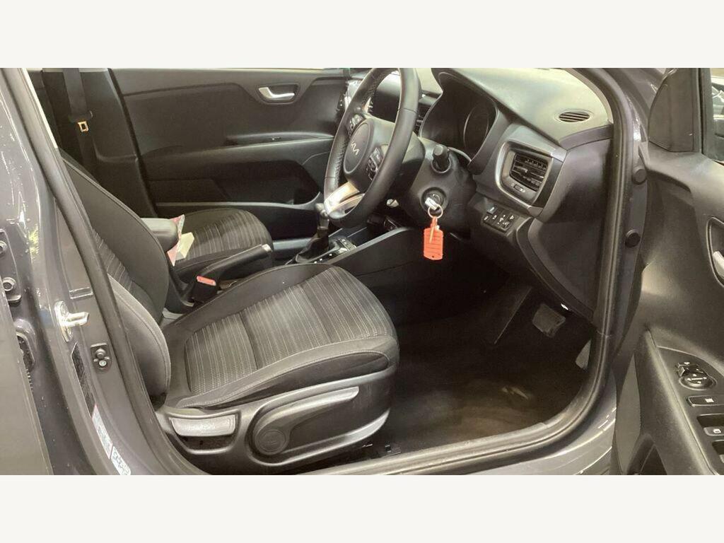 Kia Stonic 1.0T Gdi 48V Connect With Rear Camera And Satn Grey #17