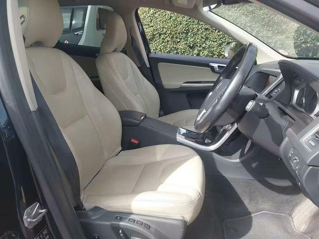 Volvo XC60 2.4 D4 R-design Nav Awd Euro 6 Ss Blue #8