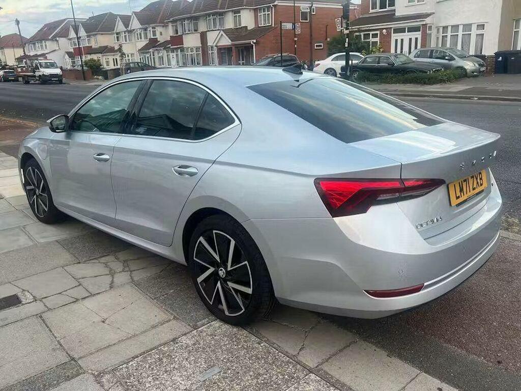 Skoda Octavia 1.4 Tsi Iv 13Kwh Se L Dsg Euro 6 Ss Silver #4