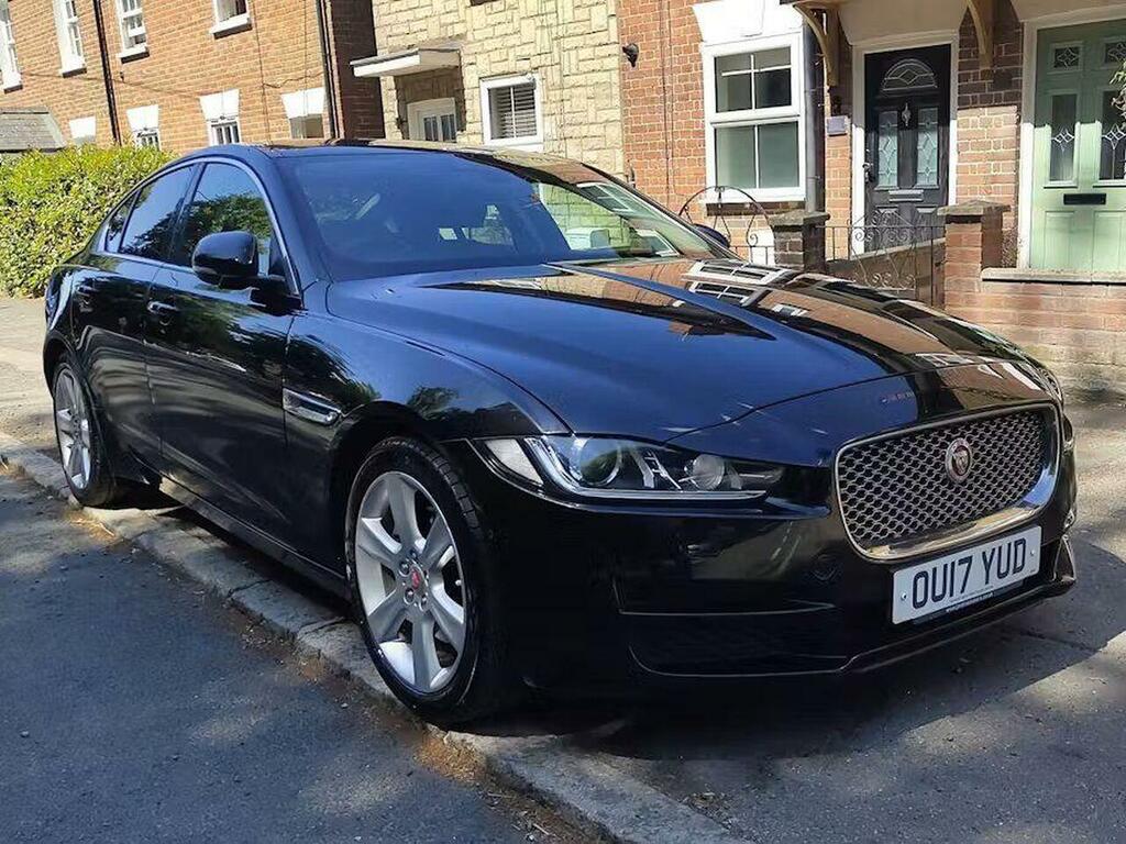 Jaguar XE 2.0D Portfolio Euro 6 Ss Black
