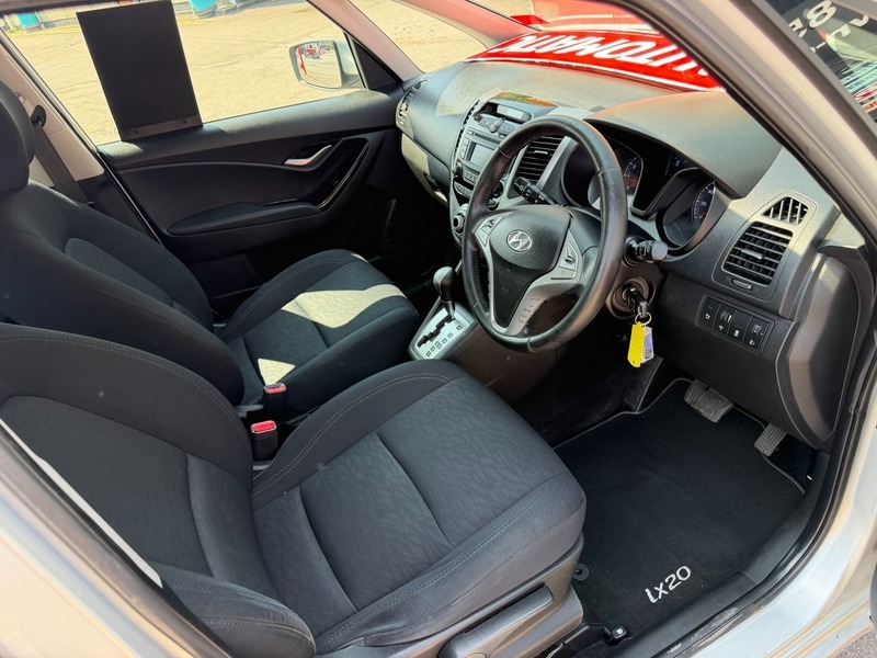 Hyundai Ix20 Only 63282 Miles Silver #5
