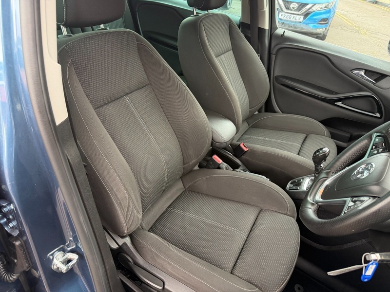 Vauxhall Zafira Sri Blue #6