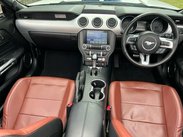 Ford Mustang 2.3T Ecoboost Convertible Selshift Euro White #6