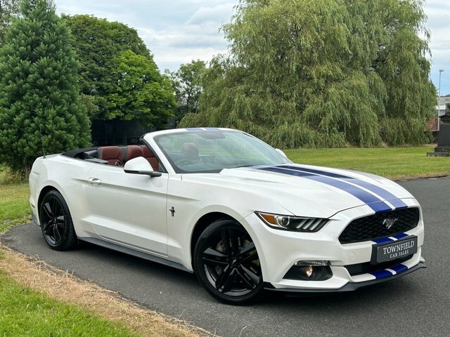 Ford Mustang 2.3T Ecoboost Convertible Selshift Euro White