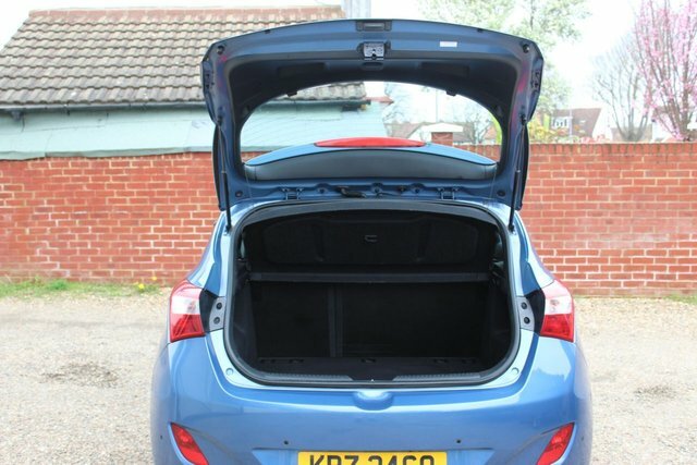 Hyundai I30 Se Hatchback Blue #6