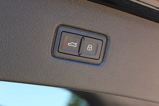 Audi Q7 3.0 Tfsie V6 55 Sport Suv Plug In Hybri Black #15