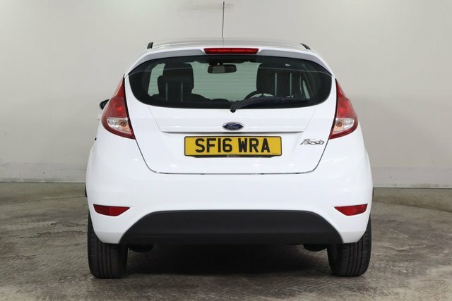 Ford Fiesta 1.25 Zetec Hatchback Euro 6 82 White #5