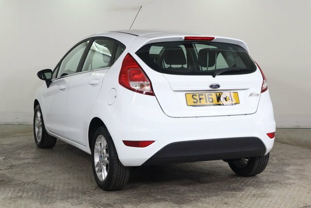 Ford Fiesta 1.25 Zetec Hatchback Euro 6 82 White #6