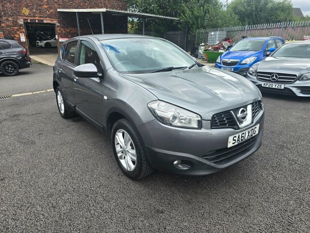 Nissan Qashqai Dci N-tec Black #1