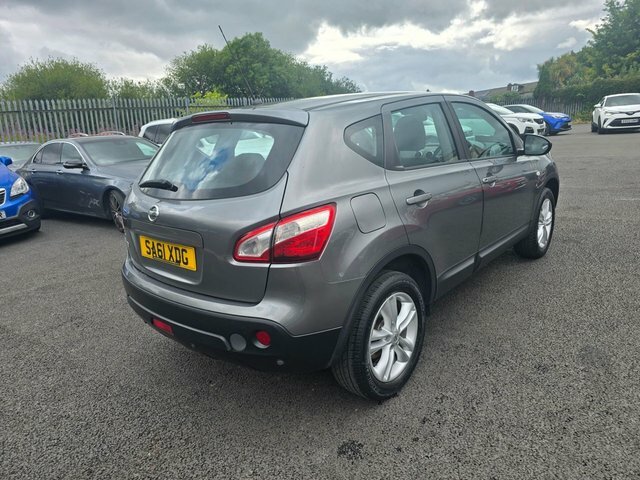Nissan Qashqai Dci N-tec Black #4