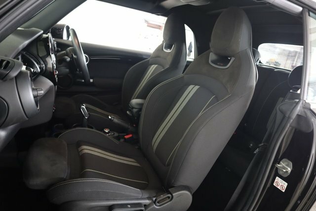 Mini Convertible 1.5 Cooper Sport II Comfortnav P  #16