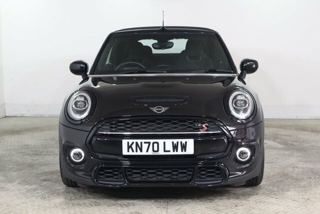 Mini Convertible 2.0 Cooper S Sport Convertible Steptron Black #2