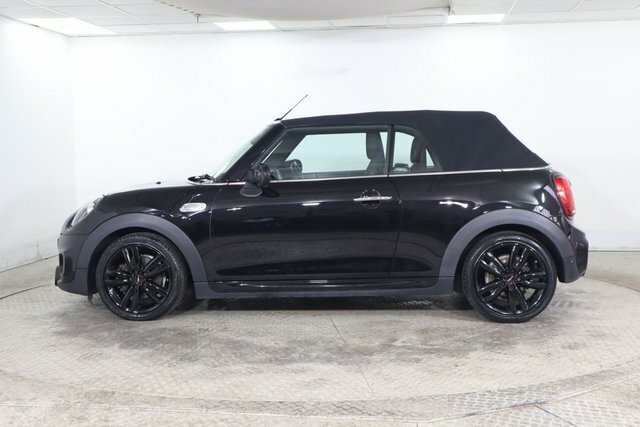 Mini Convertible 1.5 Cooper Sport II Comfortnav P  #8