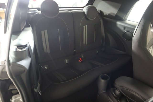 Mini Convertible 1.5 Cooper Sport II Comfortnav P  #15