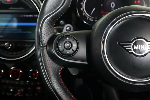 Mini Convertible 1.5 Cooper Sport II Comfortnav P  #22