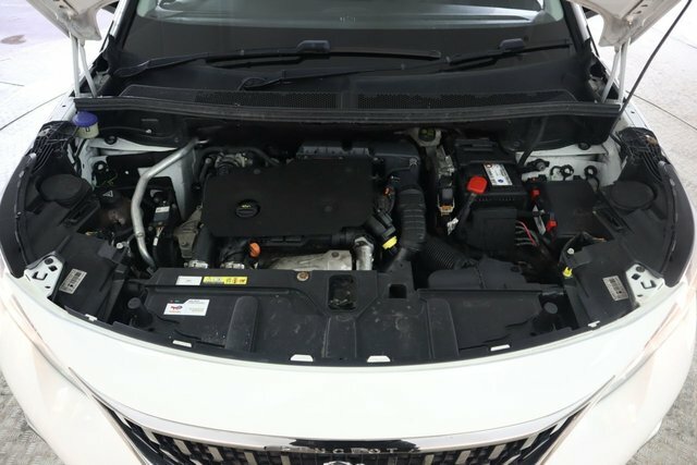 Peugeot 3008 1.2 Puretech Ss Allure 130 Bhp Black #10