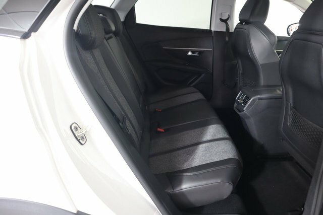 Peugeot 3008 1.2 Puretech Ss Allure 130 Bhp Black #14