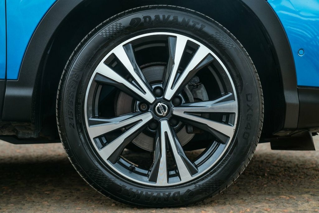 Nissan Qashqai 1.3L N-connecta Blue #2