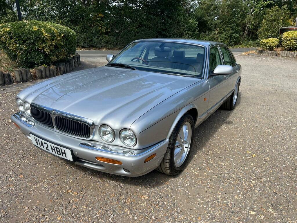 Jaguar XJ 3.2 Xj8 Silver #3
