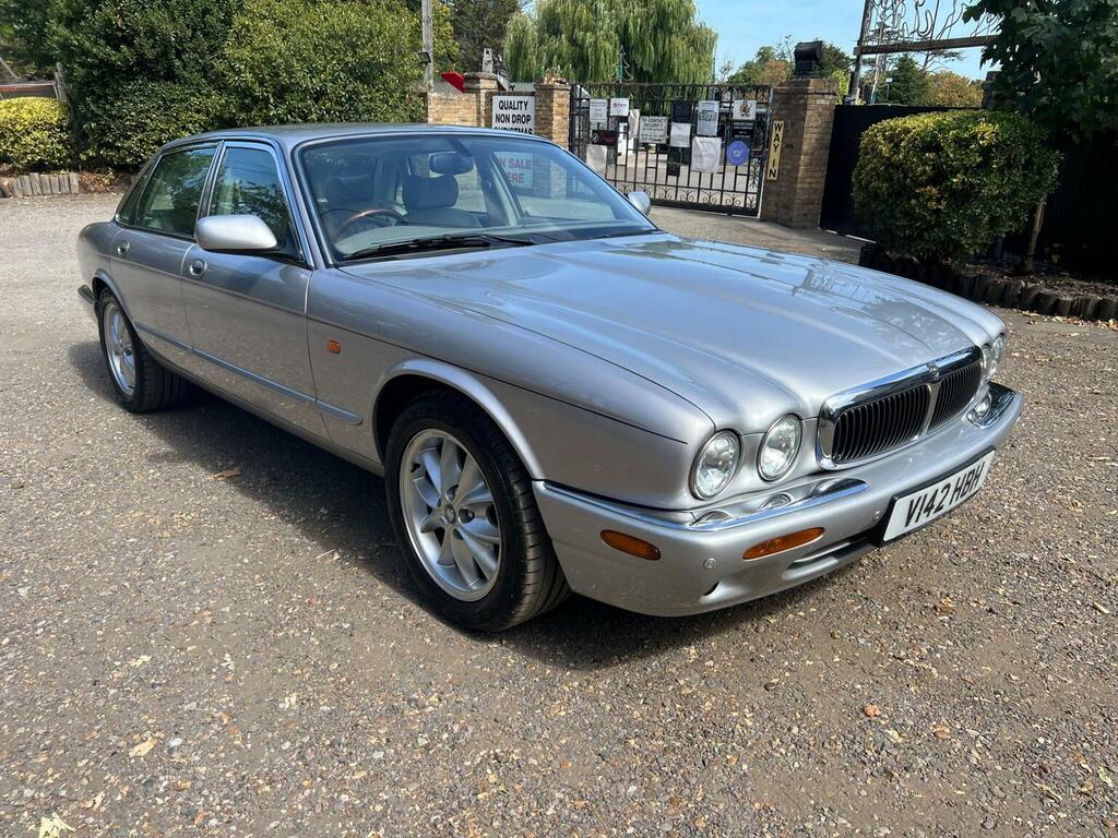 Jaguar XJ 3.2 Xj8 Silver