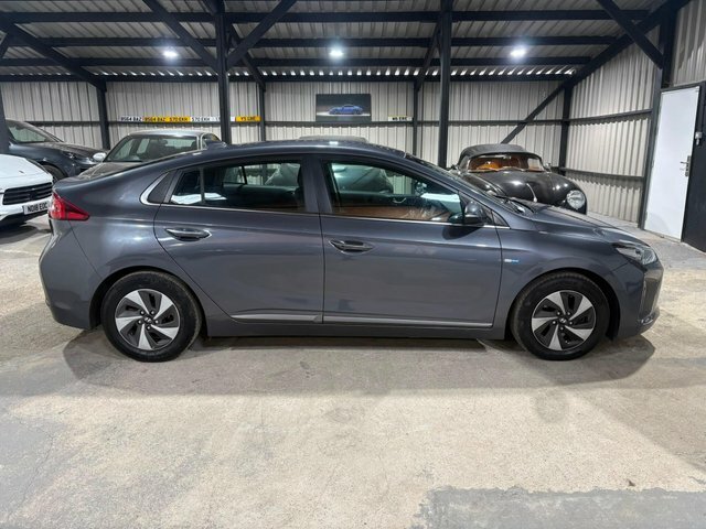 Hyundai Ioniq 1.6 H-gdi Premium Dct Euro 6 S S Grey #4