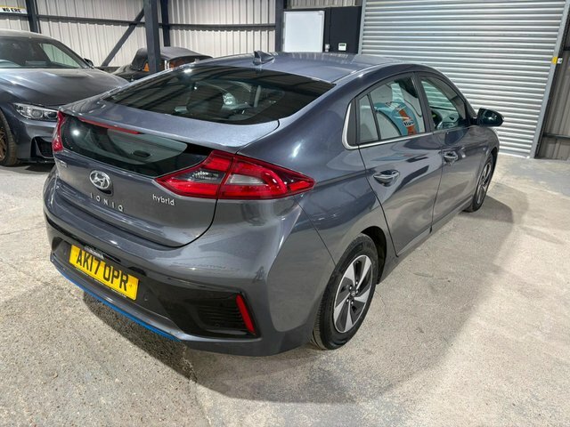 Hyundai Ioniq 1.6 H-gdi Premium Dct Euro 6 S S Grey #3
