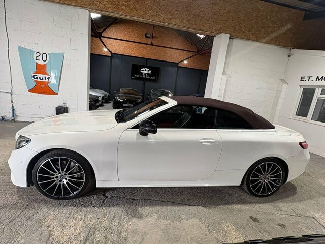 Mercedes-Benz E Class 3.0 E350d V6 Amg Line Cabriolet G-tronic 4Matic E White #5